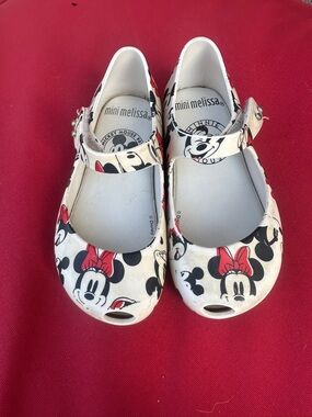 Mini Melissa White Minnie Mouse Mary Jane Shoes with Red Bows